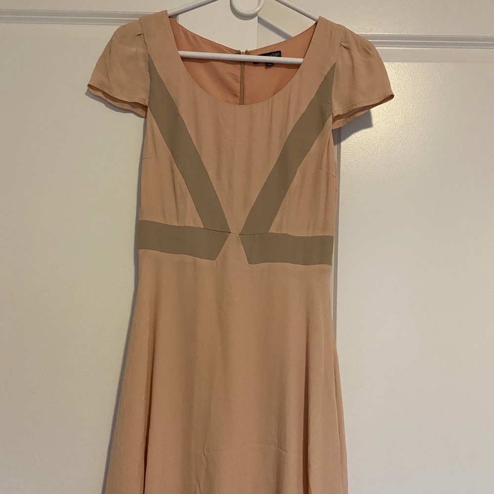 Blush dress with cap sleeves